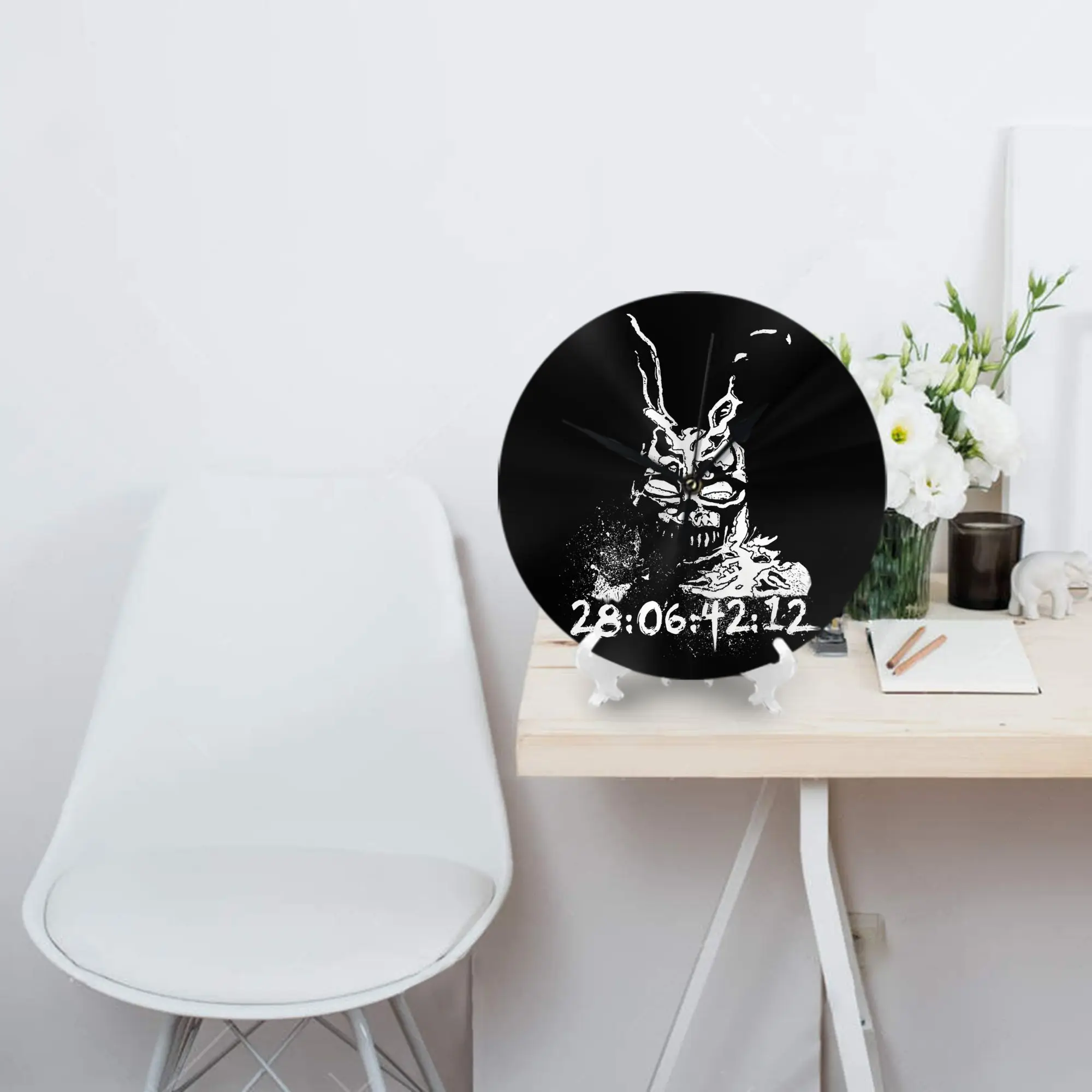 Donnie Darko - Frank Wall Clock Room Decoration Silent Round Clock for Bedroom Living Kitchen Home