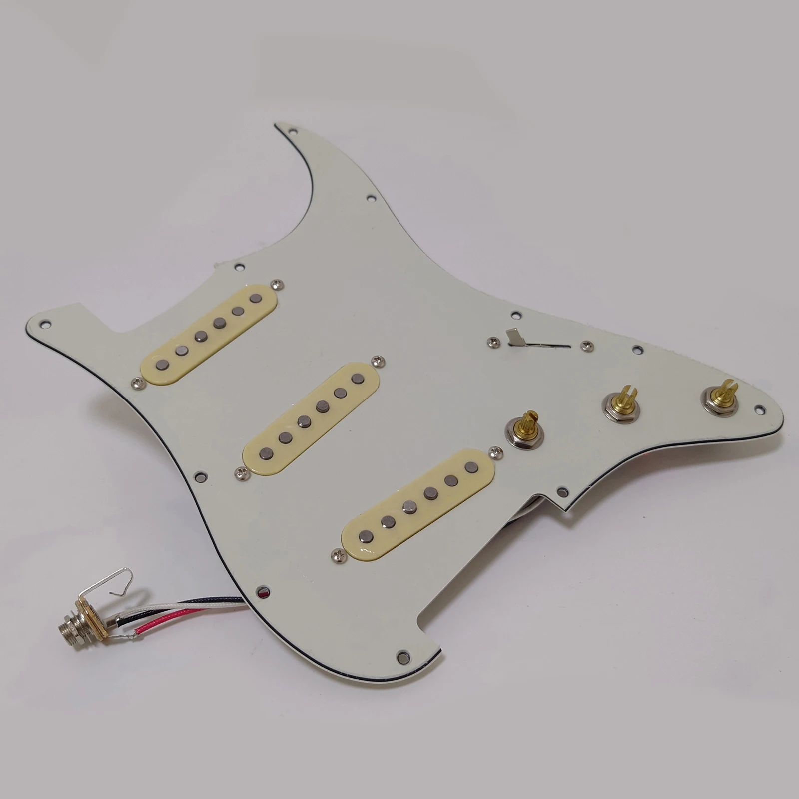 

Guitar Prewired Loaded Pickguard Alnico 5 Single Coil Pickups Set for ST Electric Guitars Replacement Parts