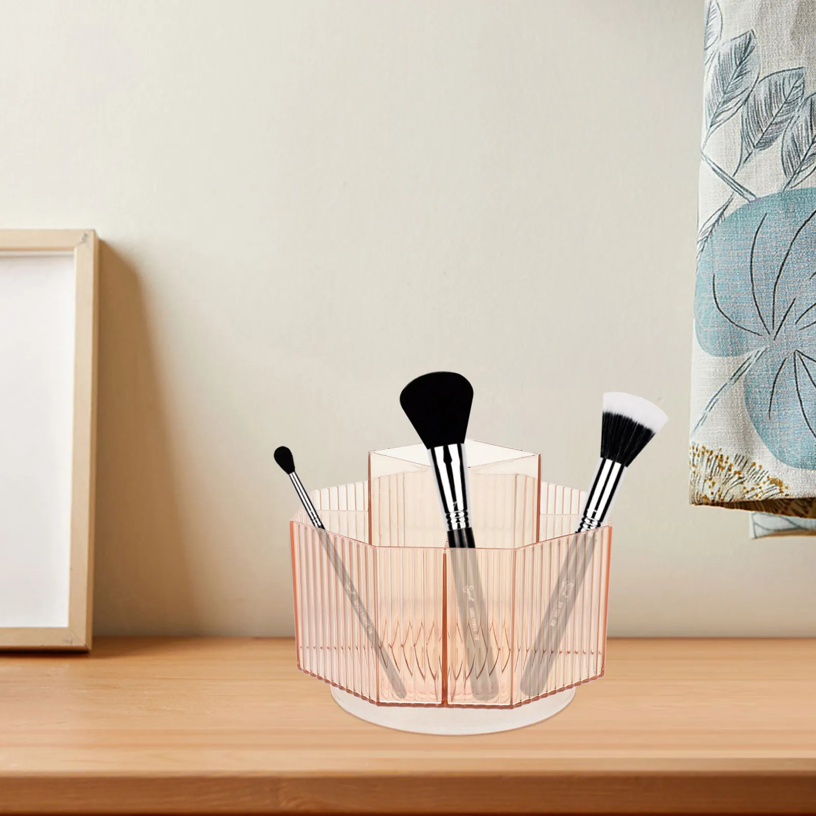 صندوق منظم لفرش المكياج المكتبي، تصميم قابل للدوران يحمل فرش متعددة بما في ذلك أدوات كريم الأساس وكحل الشفاه والحواجب #1