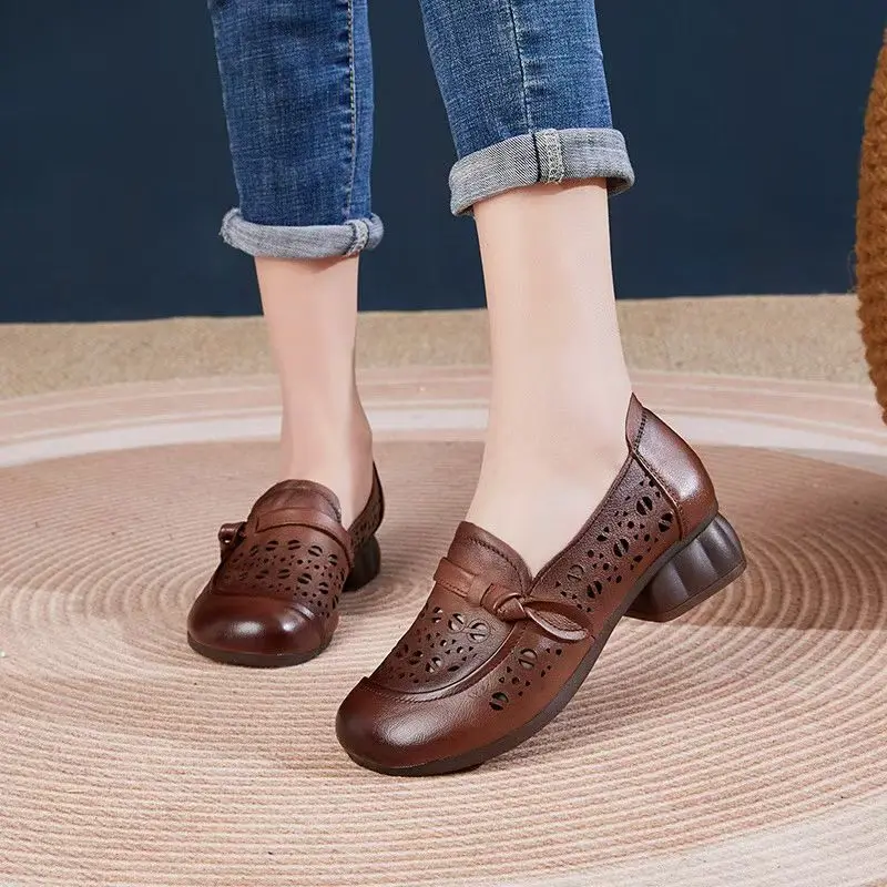 nuove-scarpe-da-donna-in-pelle-2026-casual-con-fondo-piatto-traforato-in-pelle-bovina-suola-morbida-punta-rotonda-tacco-basso-primavera