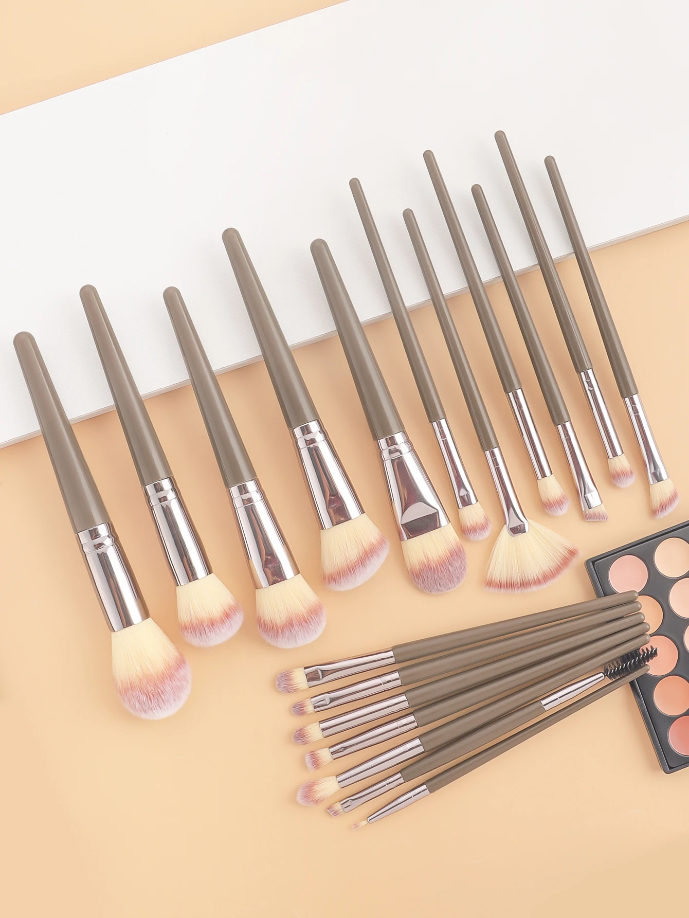 18/20 pz/set Pro Pennelli Per Trucco Double Ended Fondotinta Correttori Blush Ombretti Pennello per Crema Liquida Polvere Miscelazione Soffio