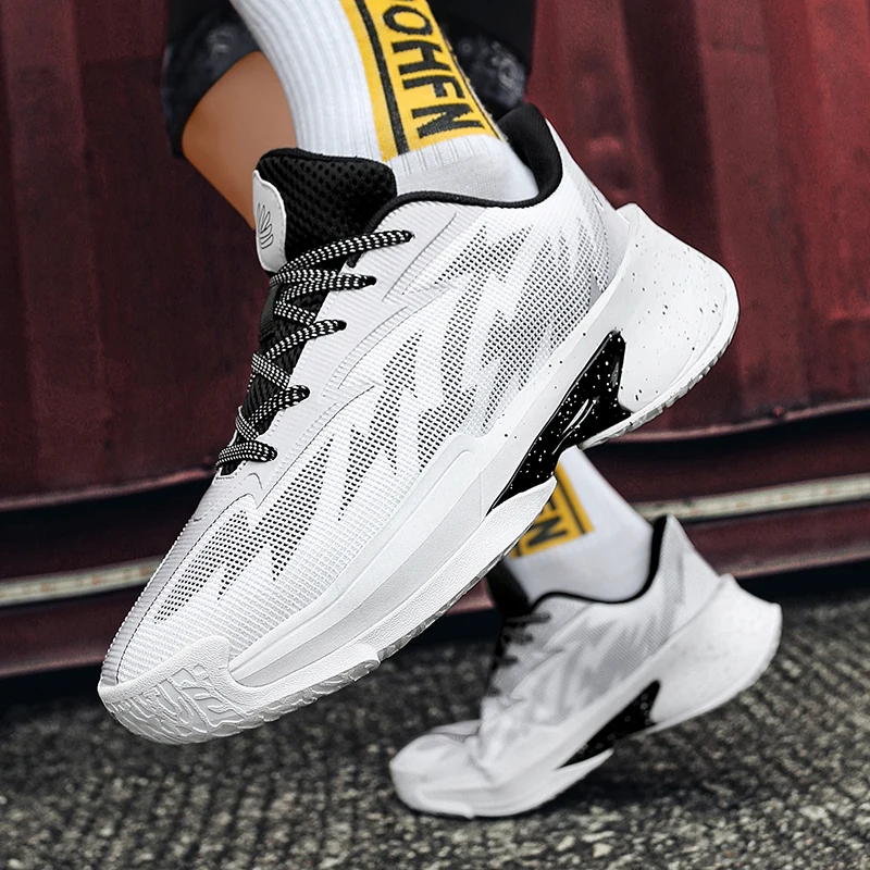 

New basketball shoes for boys teenagers breathable shock-absorbing practical and anti-slip running shoes for students