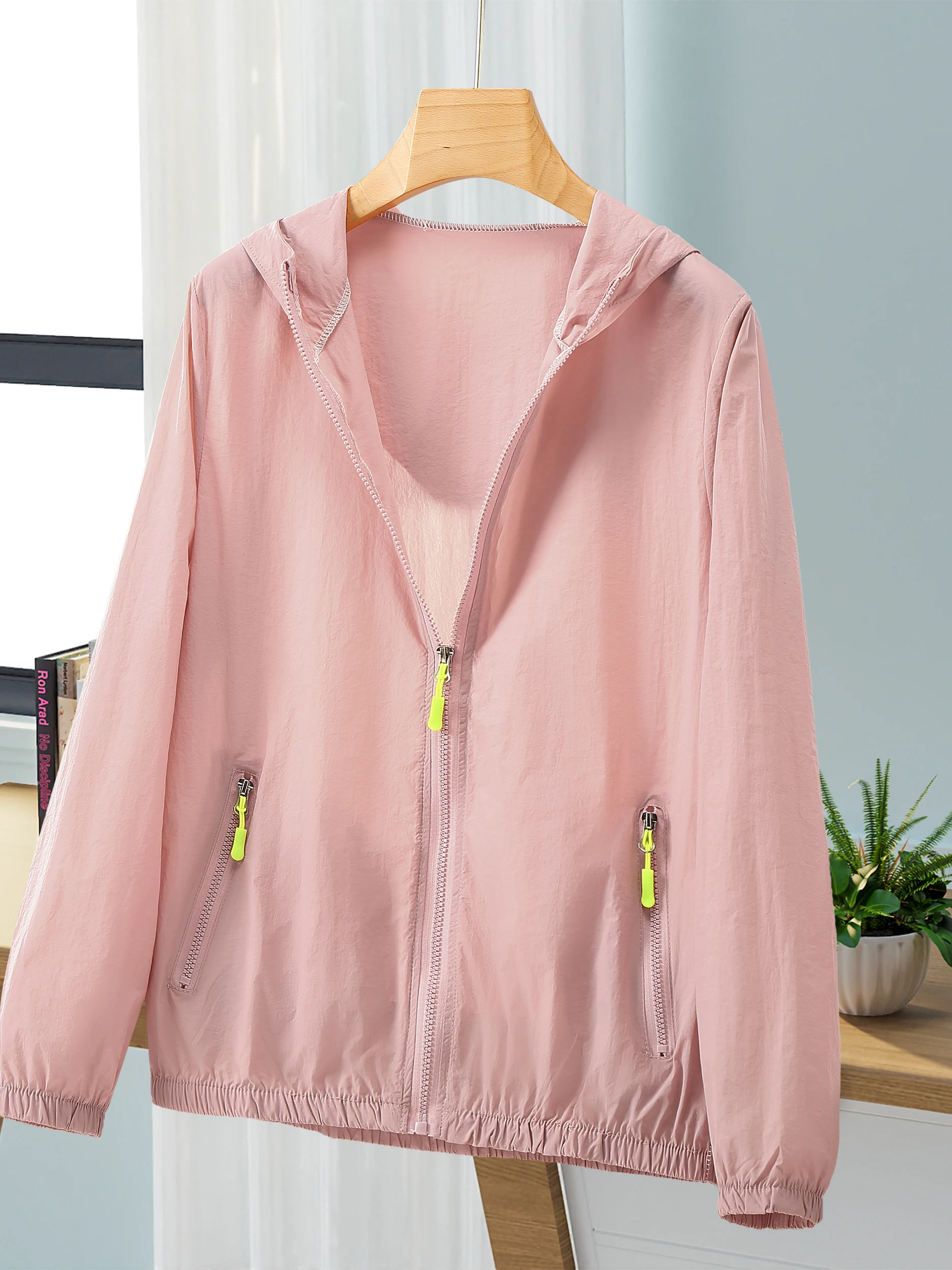 Summer New Style Lightweight Breathable Ice Sensation UV Protection Outdoor Unisex Jacket Trendy Couple Outerwear Youth Fashion