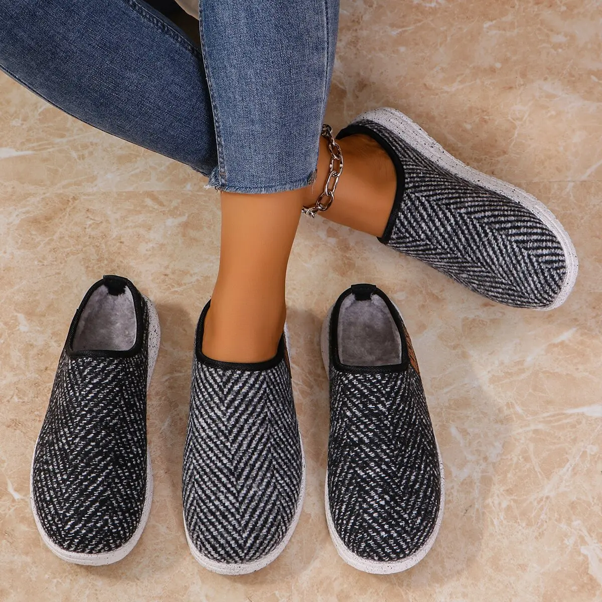 Women Flats Slippers 2024 Summer Fashion Designer Shoes for Women High Quality Sandals Casual Comfortable Slippers Slides Women