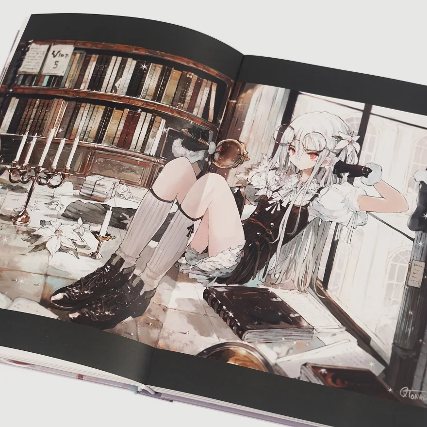 مصور الحر الياباني متعدد الألعاب مجموعة Jiudu Nagi الأولى الشخصية في الصين، كتاب ألعاب فتاة الخيال الديناميكي #5