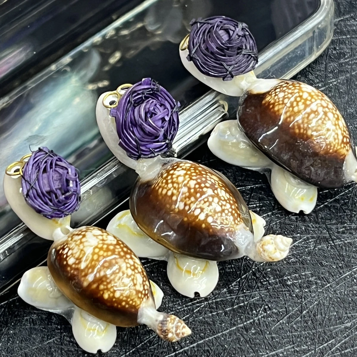 تماثيل سلحفاة ذات قشرة طبيعية 30 × 60 مم - زخارف سلحفاة لطيفة مصنوعة يدويًا مع قبعات ونظارات من القش، محيط - ديكور تحت عنوان #4