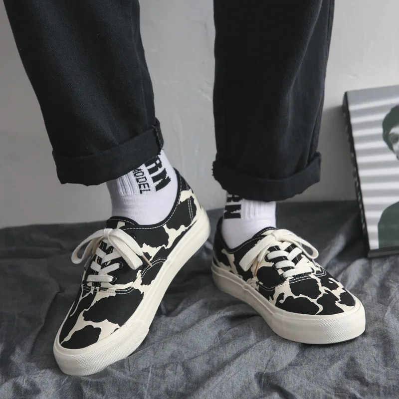 Leopard buty brezentowe buty mężczyźni moda męskie trampki przypadkowi oddychające buty Tenis Masculino Zapatillas Hombre Erkek Ayakkabi