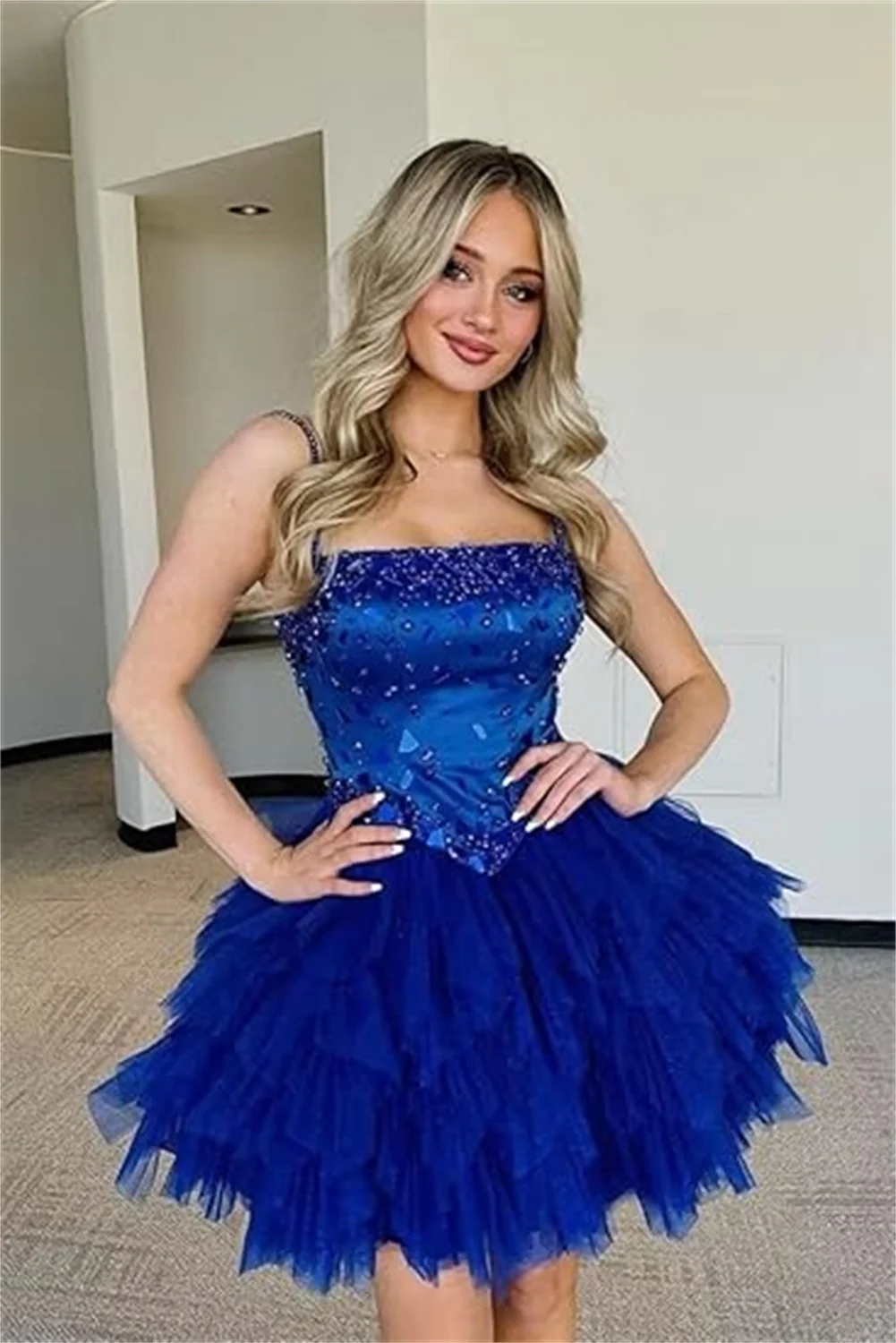 

Customized Royal Blue Sparkly Sequin Short Homecoming Dresses Spaghetti Straps Tiered Tulle Puffy Party Dress Mini Cocktail Gown