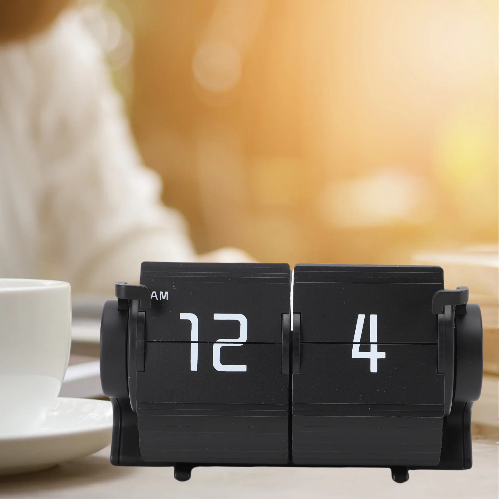 

Automatic Flip Calendar Clock 12 Hours Format Mini Retro Mechanical Digital Desk Alarm Clocks For Living Room Study Room Office