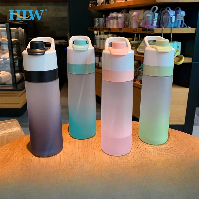 600ml frosted spray cup outdoor sports water bottle new cooling water supplement  Convenient bottle