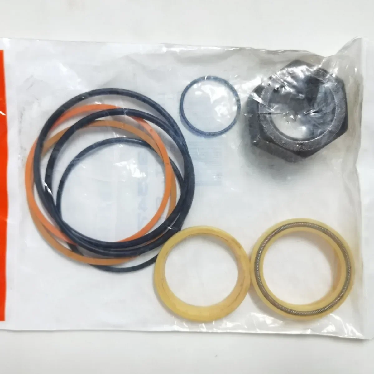 Tilt Cylinder Sealing Component 7135547 Is Suitable for S300S330S250S220 Slip Loading