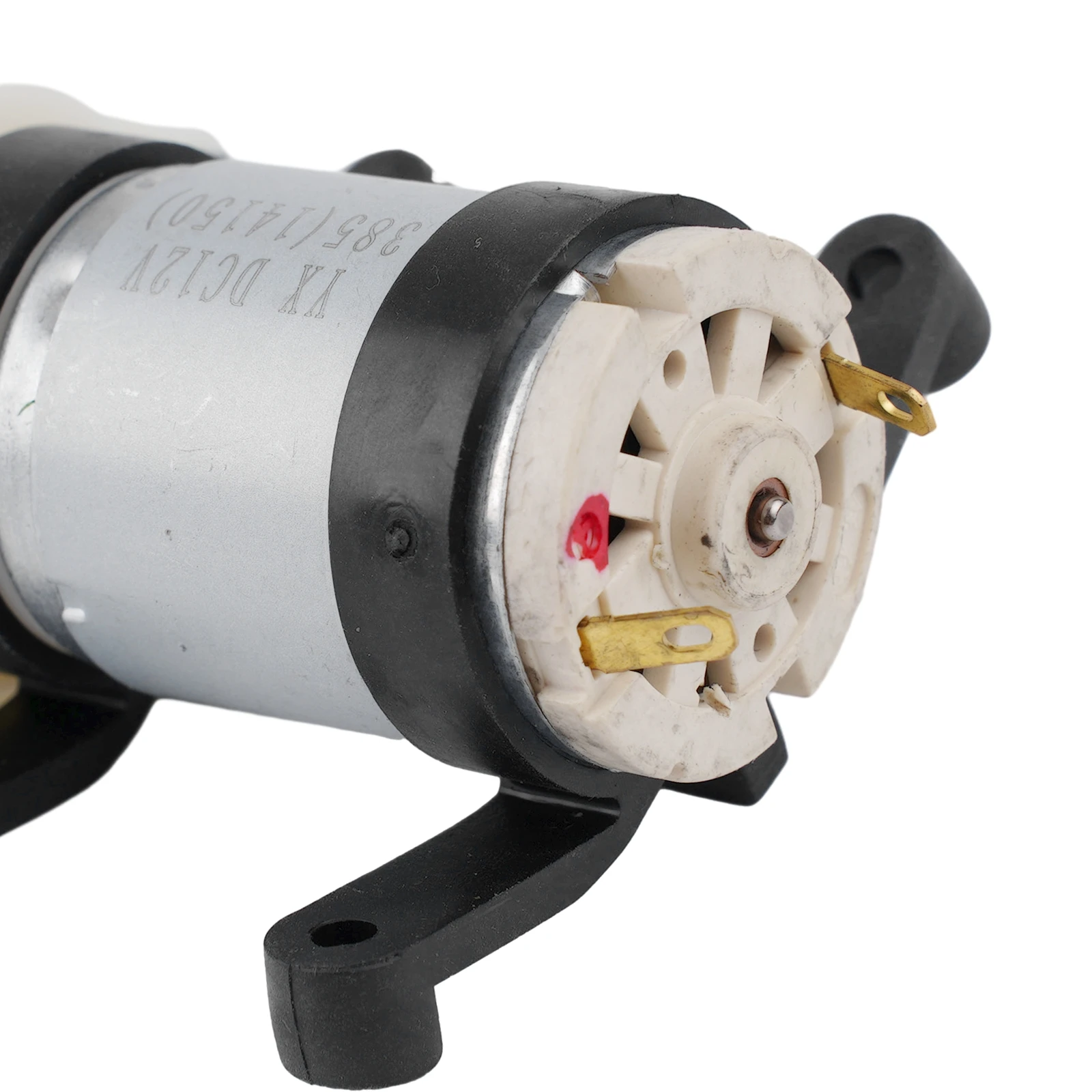 Reliable R385 Fish Tank Circular DC Diaphragm Pump, Easy to Operate, Maintains a Clean and Clear Aquatic Environment