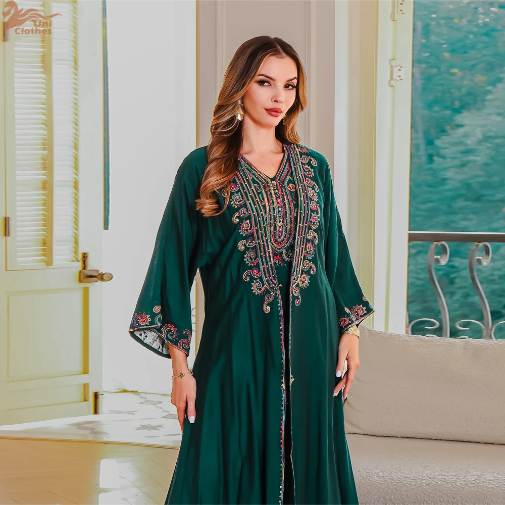 Eid Ramadan Dubai Set da 2 pezzi Abaya ricamato con abito interno Caftano musulmano per donna Abbigliamento da festa islamico