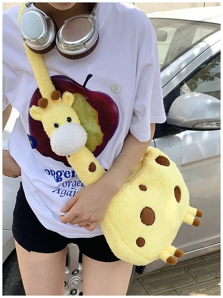 Nuove donne Cute giraffa Crossbody Bag Cartoon Doll Messenger Bag peluche bambola borsa a tracolla zaino animale femminile regalo di compleanno