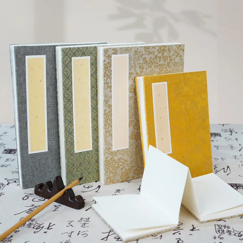 

paper album page, national style blank album page, student Xuan Wen Fang, Sibao Shengxuan folding page, calligraphy special