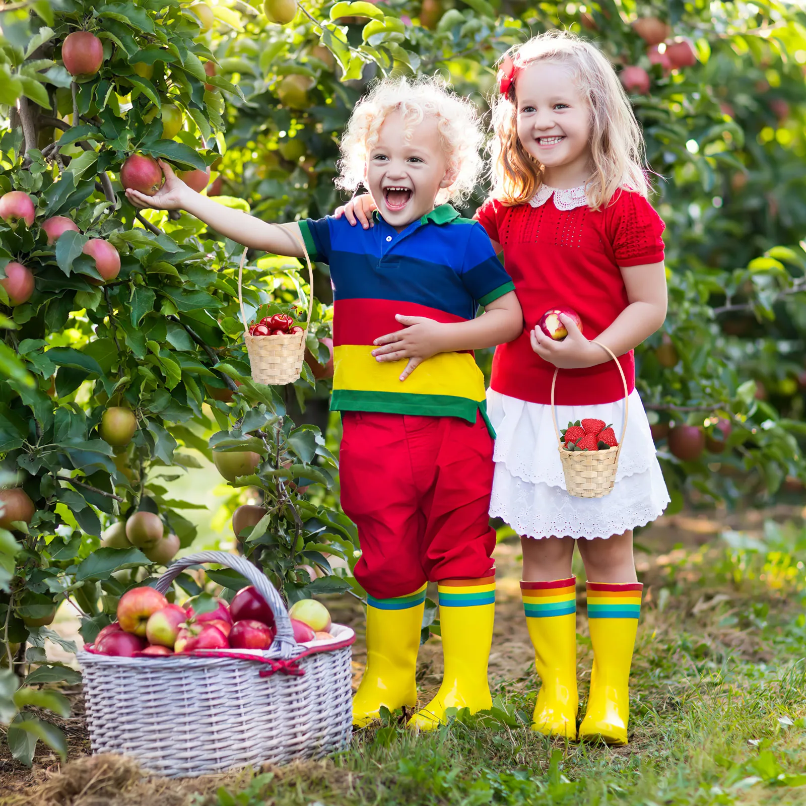 

8Pcs Woven Basket Mini Bamboo Handheld Storage Multipurpose Decorative Flower Picnic Candy Storage Baskets Woven Flower Basket