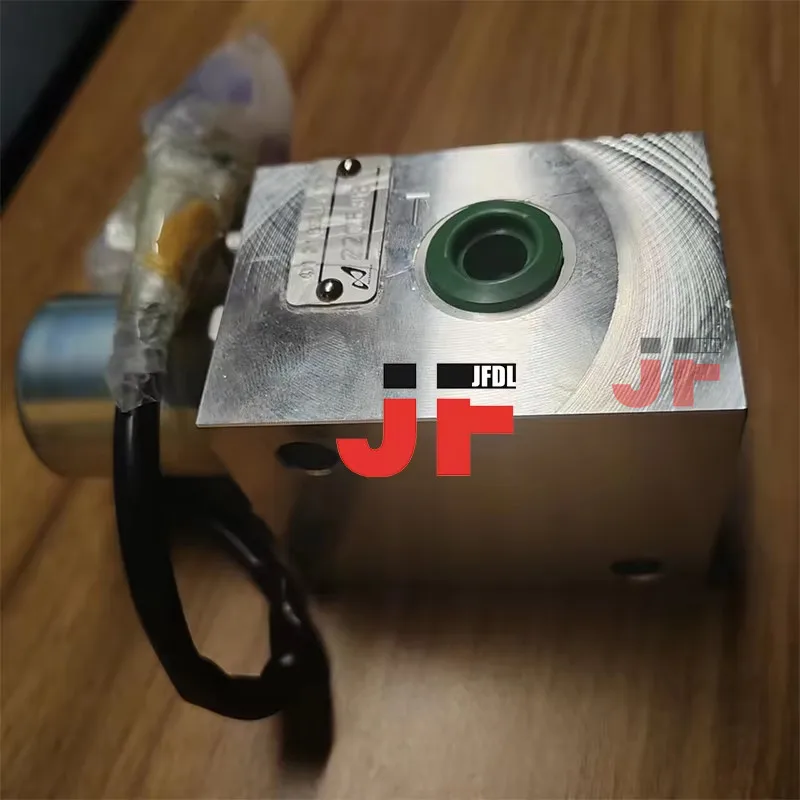 High Quality Solenoid Valve 417-18-31111 4171831111 For WA200 WA300 WA320 Solenoid Valve