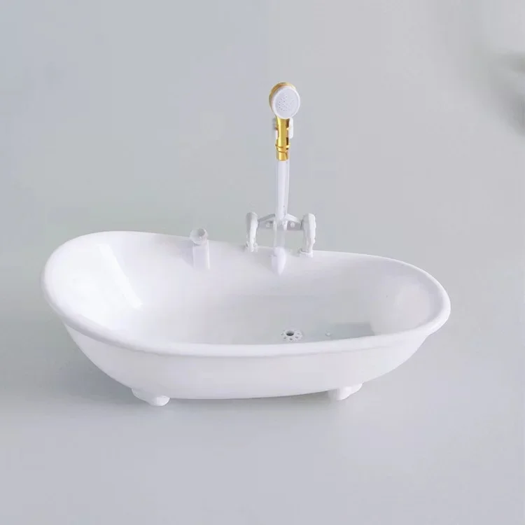 Weißer Badewannensprinkler