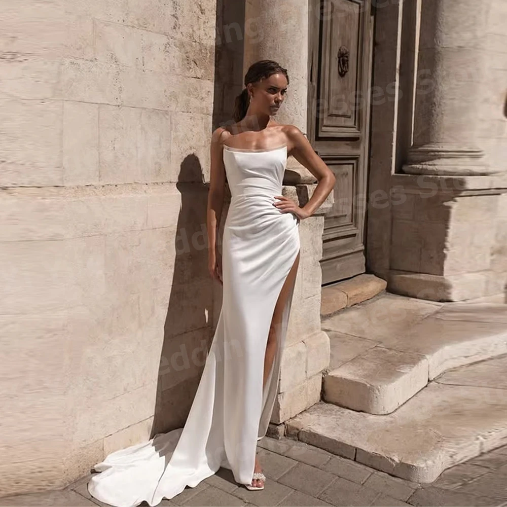 Simple Strapless Me…