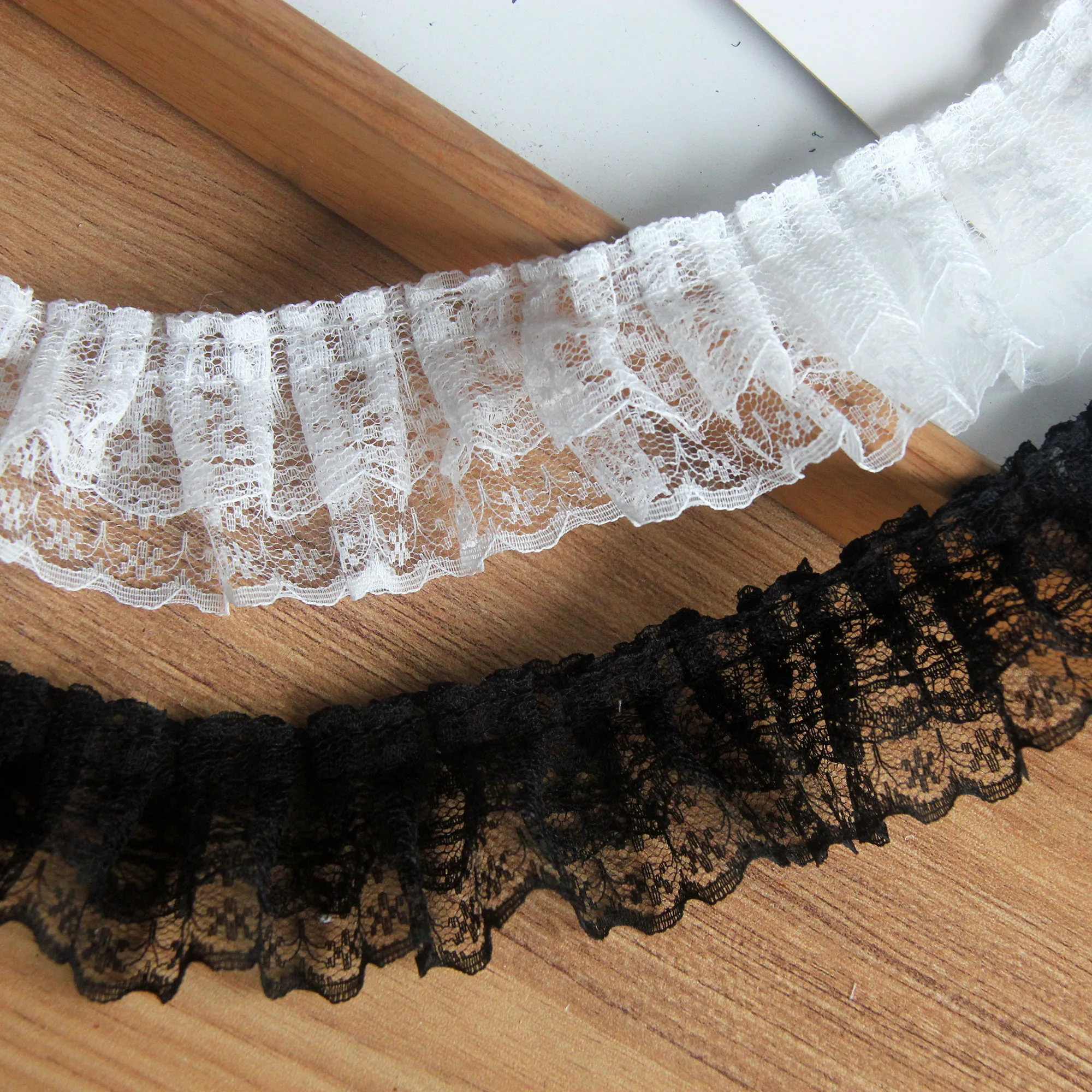 Double Layered Pleated Mesh Embroidery Lace Skirt Edge Decoration Black and White DIY Accessories 4.5cm