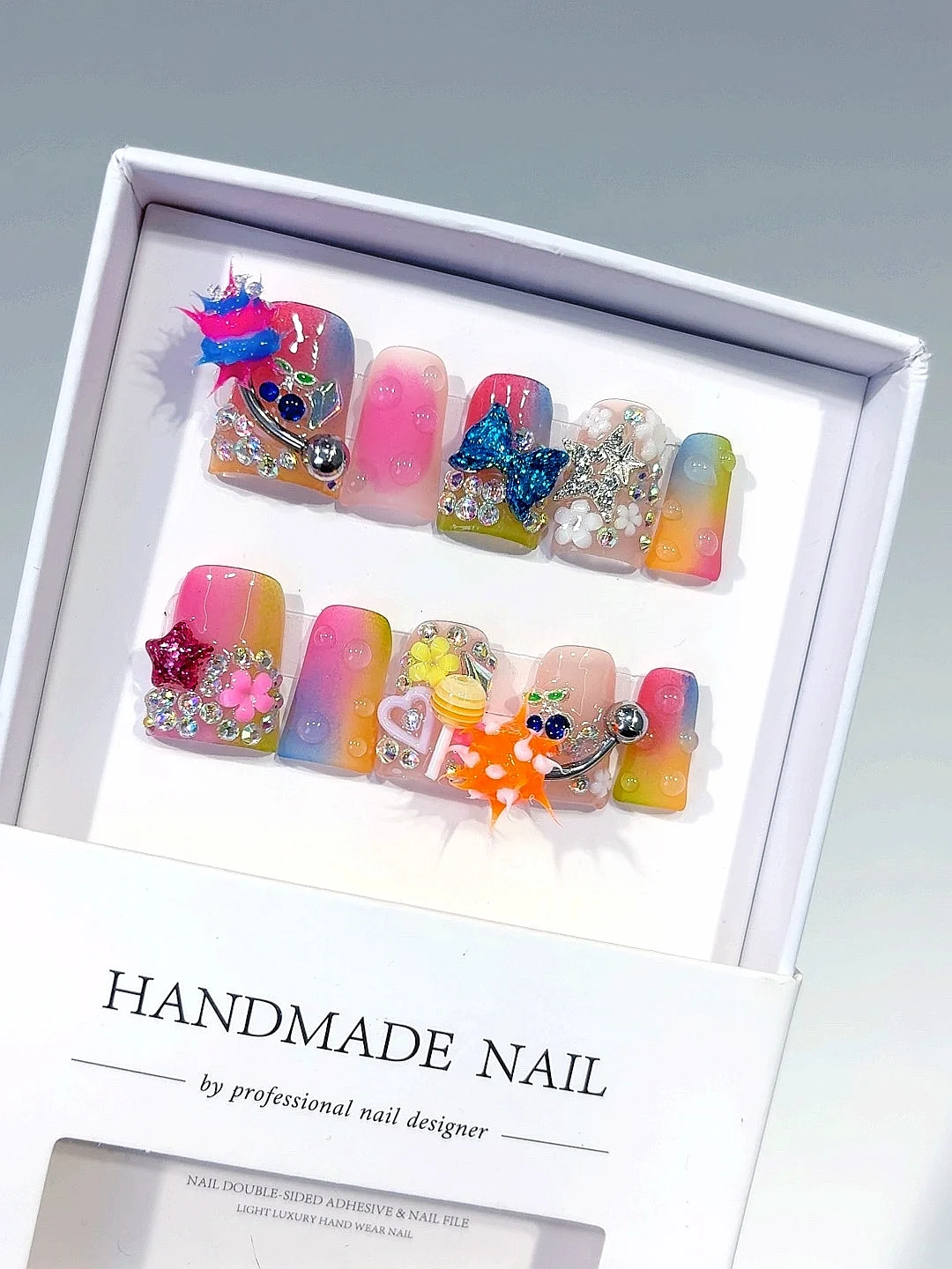 

Разноцветный маленький цветок со стразами, индивидуальный стиль, дизайн ногтей, модный маникюр (L254)