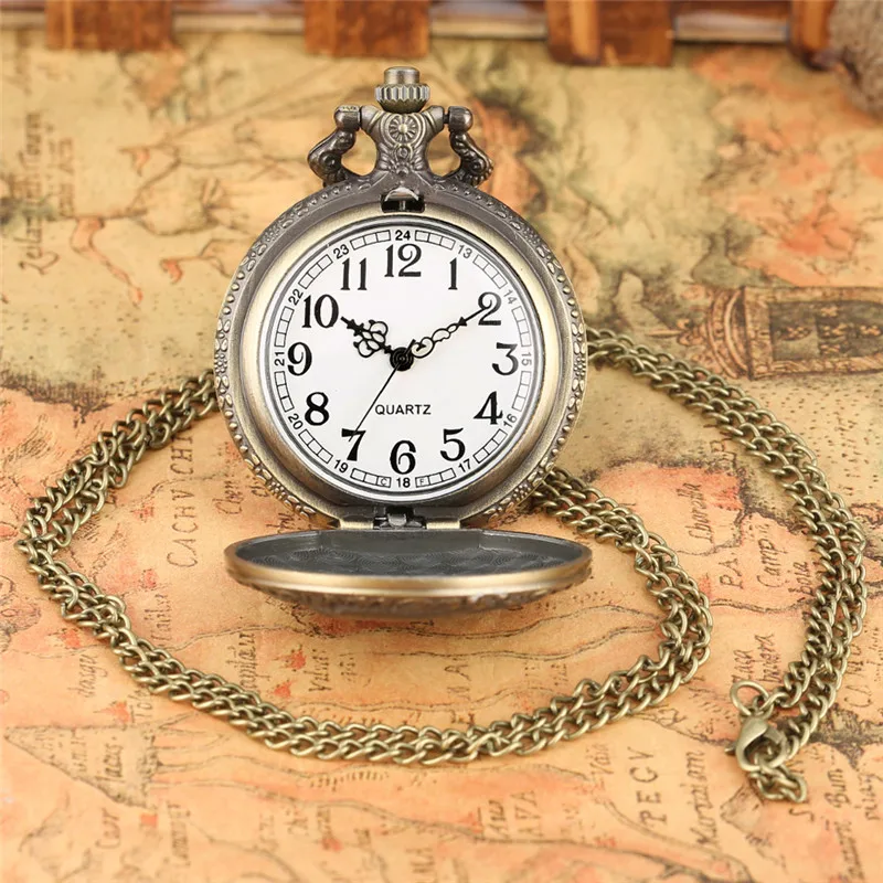 Antique Retro Indian People Quartz Pocket Watch Chain Bronze Watches for Men Women with Pendant Arrow Accessory Gift Clock