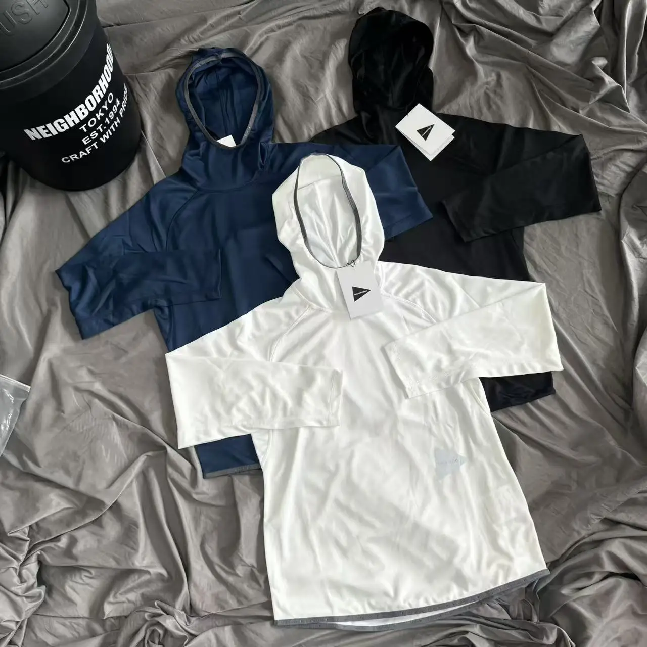 تي شيرت ياباني الطراز متعدد الوظائف للاستخدام الخارجي، عاكس للضوء، سريع الجفاف، من النايلون، بغطاء للرأس وأكمام طويلة، فضفاض،... #1