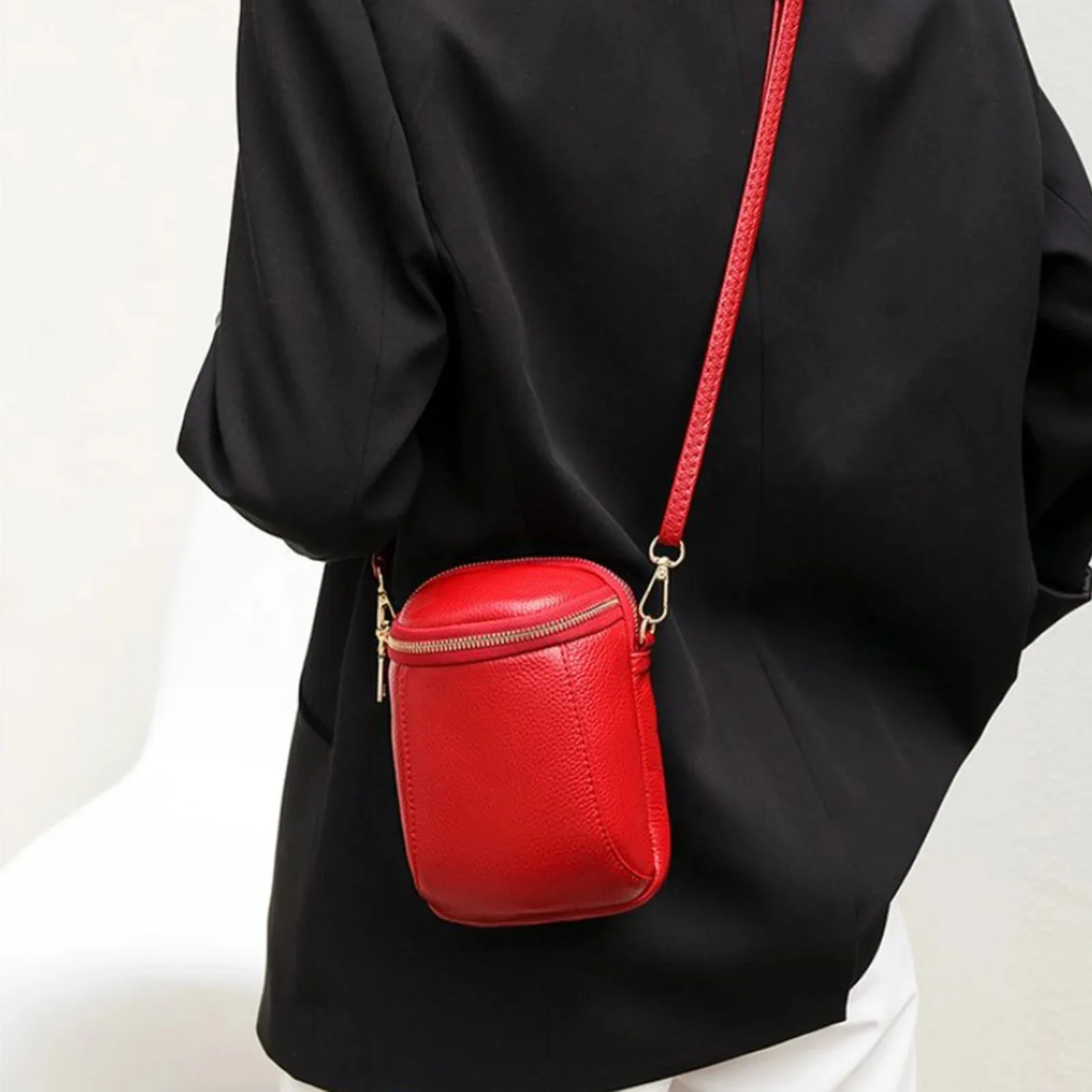

High Quality Soft Leather Cell Phone Bag New Mini Crossbody Bag Texture Top Layer Cowhide Shoulder Bag For Women
