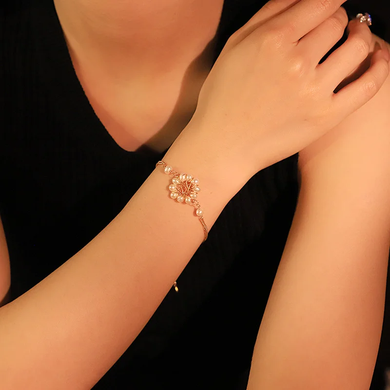 سوار أنيق بتصميم زهور وخرز لؤل - مراجعة Women'S Accessories Gift Ideas وسعره