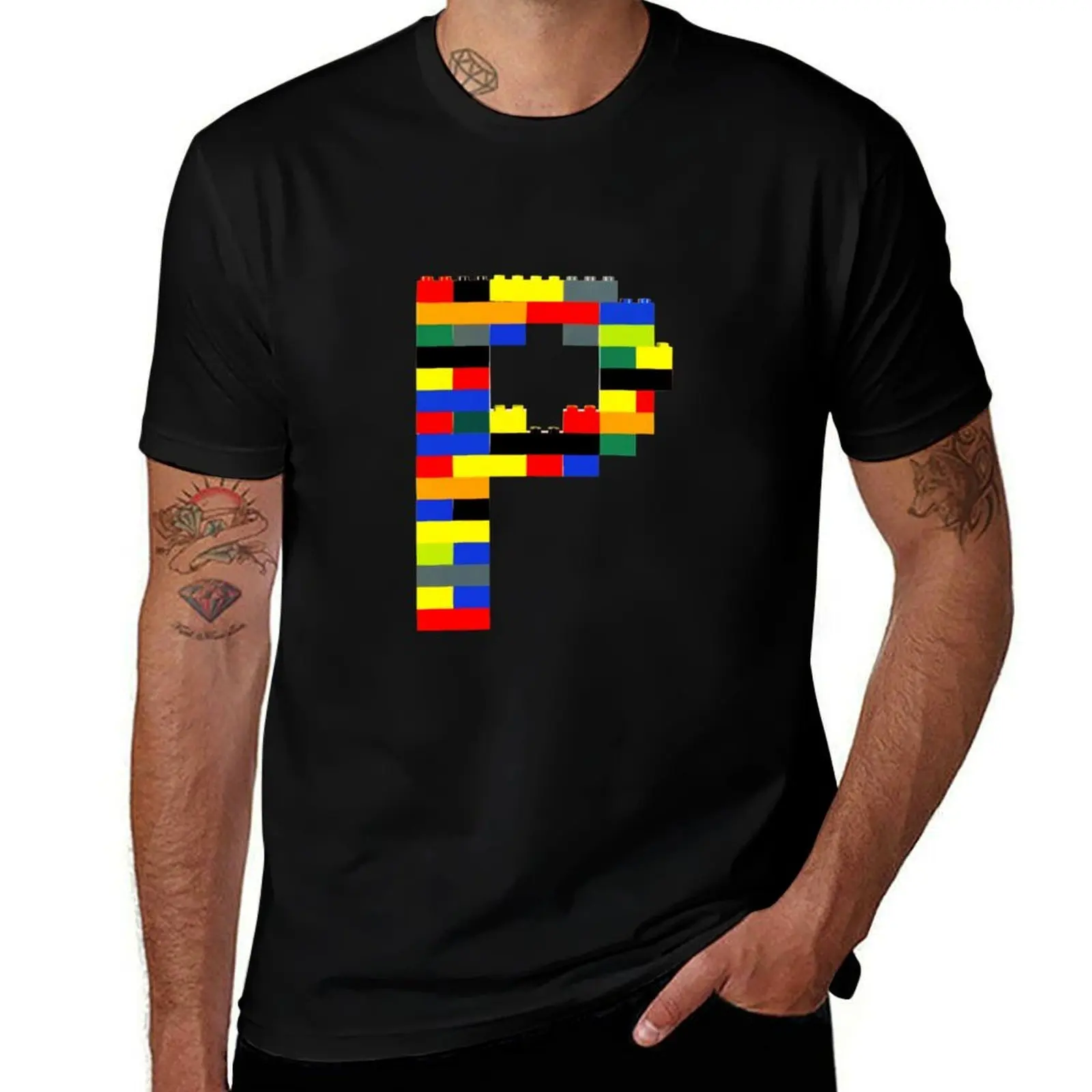 P t-shirt T-Shirt Simple Graphic Design T-Shirt