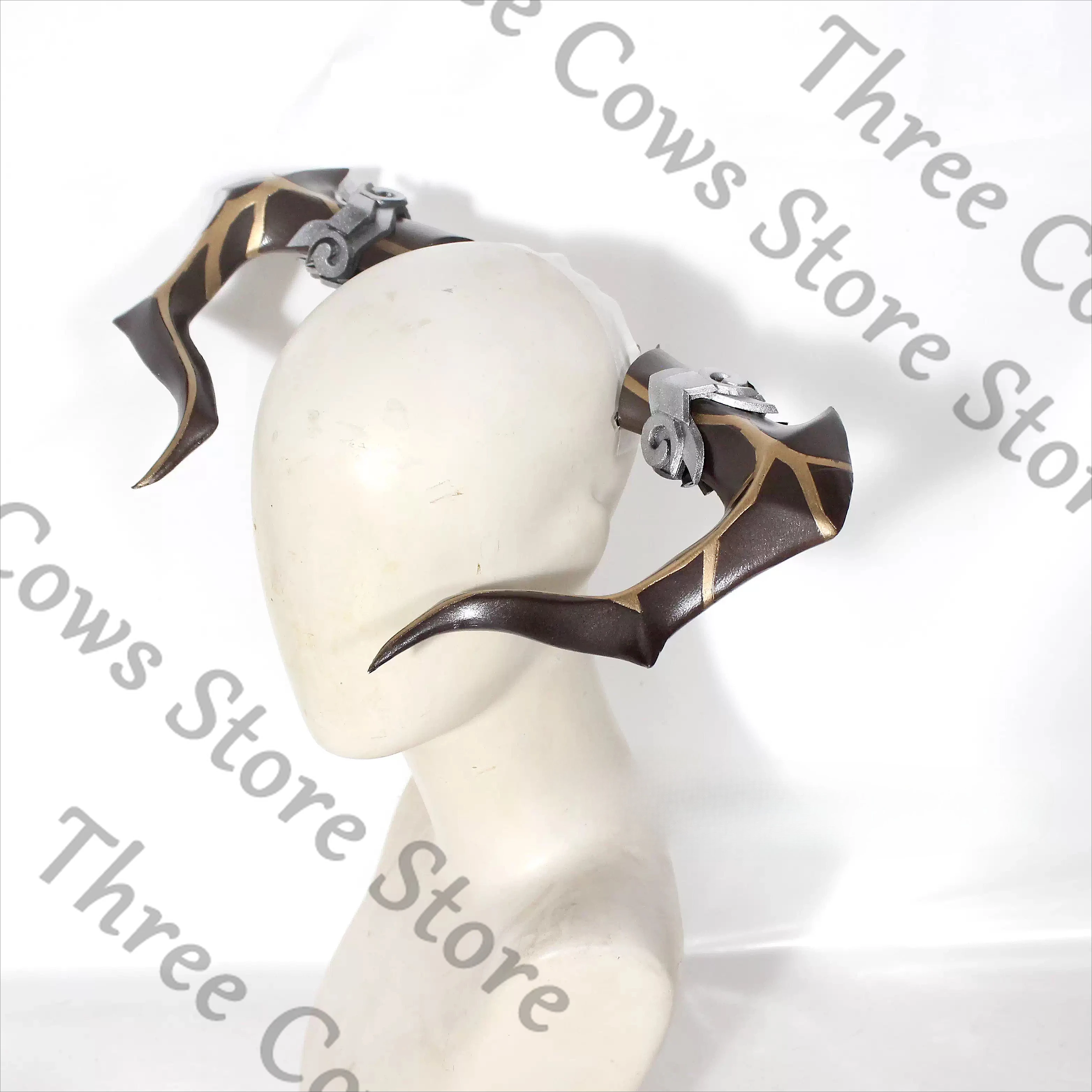 

Аниме Honkai: Star Rail Констанс Дэйли — набор аксессуаров для косплея: мультяшная заколка-уголок, модель заколки для волос, реквизит, подарочный комплект