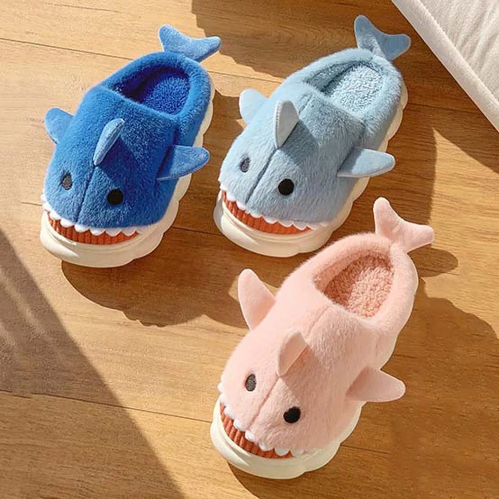 غائم أسماك القرش النعال القرش نعال قماش أحذية الشتاء أفخم الشرائح المتسكعون الشتاء رقيق النعال المضادة للانزلاق مضحك