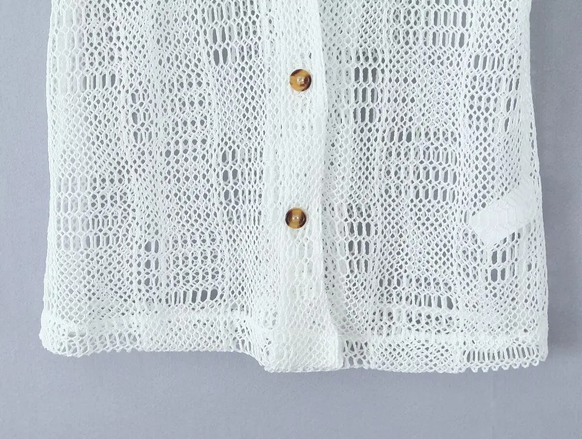 PB&ZA Top da donna in maglia all'uncinetto con colletto a maniche corte e bottoni sul davanti e design traforato per un look elegante e traspirante