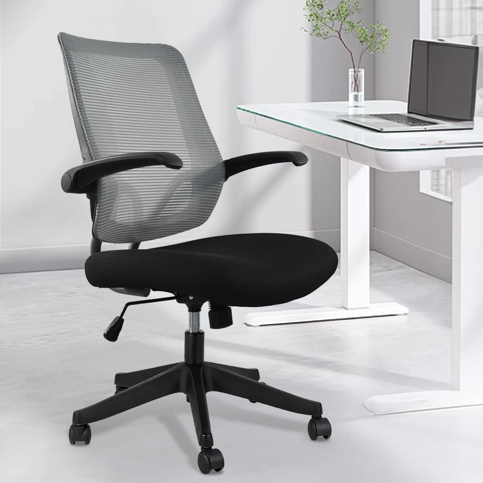 

Mid-mesh Task Chair with Flip Up Arms and Tilt Function MAX 105 °,300LBS