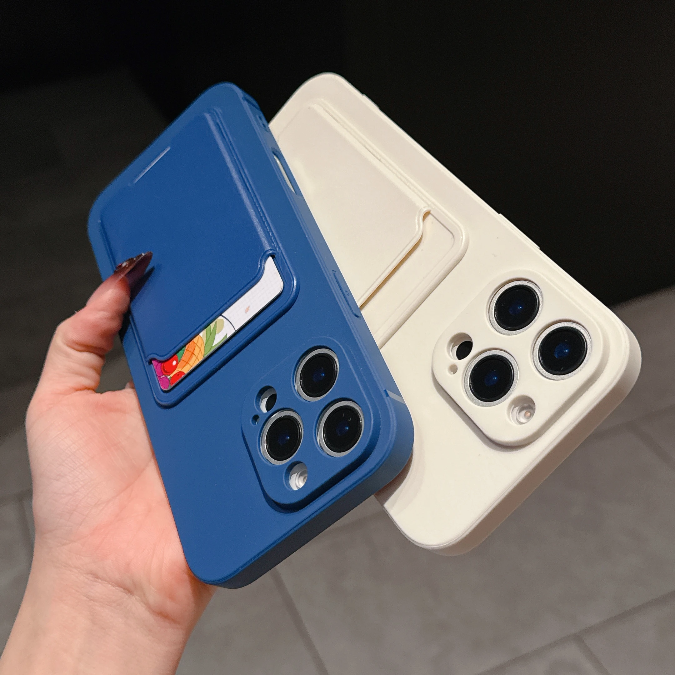 Cartera de silicona líquida de lujo con ranura para tarjetas, funda de teléfono con soporte para iPhone 16 15 14 Plus 13 12 11 Pro Max XR X S 7 8 SE, funda trasera