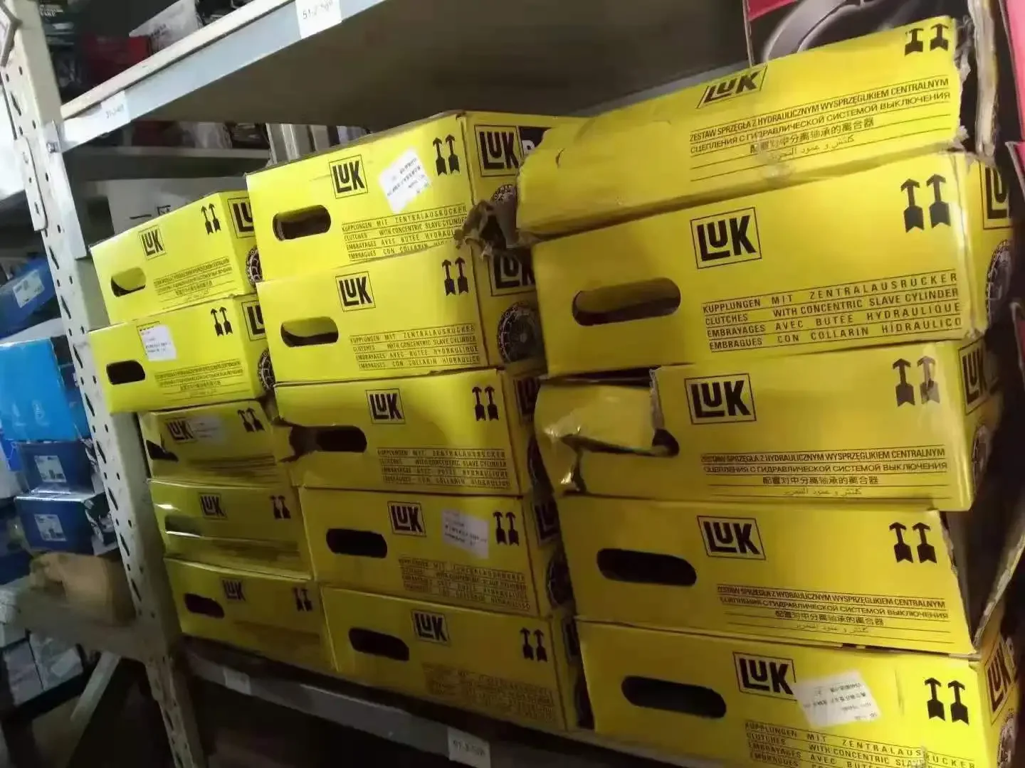 تنطبق على BM W 3 Series X1 مجموعة القابض LUK kit 21207576519 ADB113015 600026100 600025400 623323800 3000970122 #2