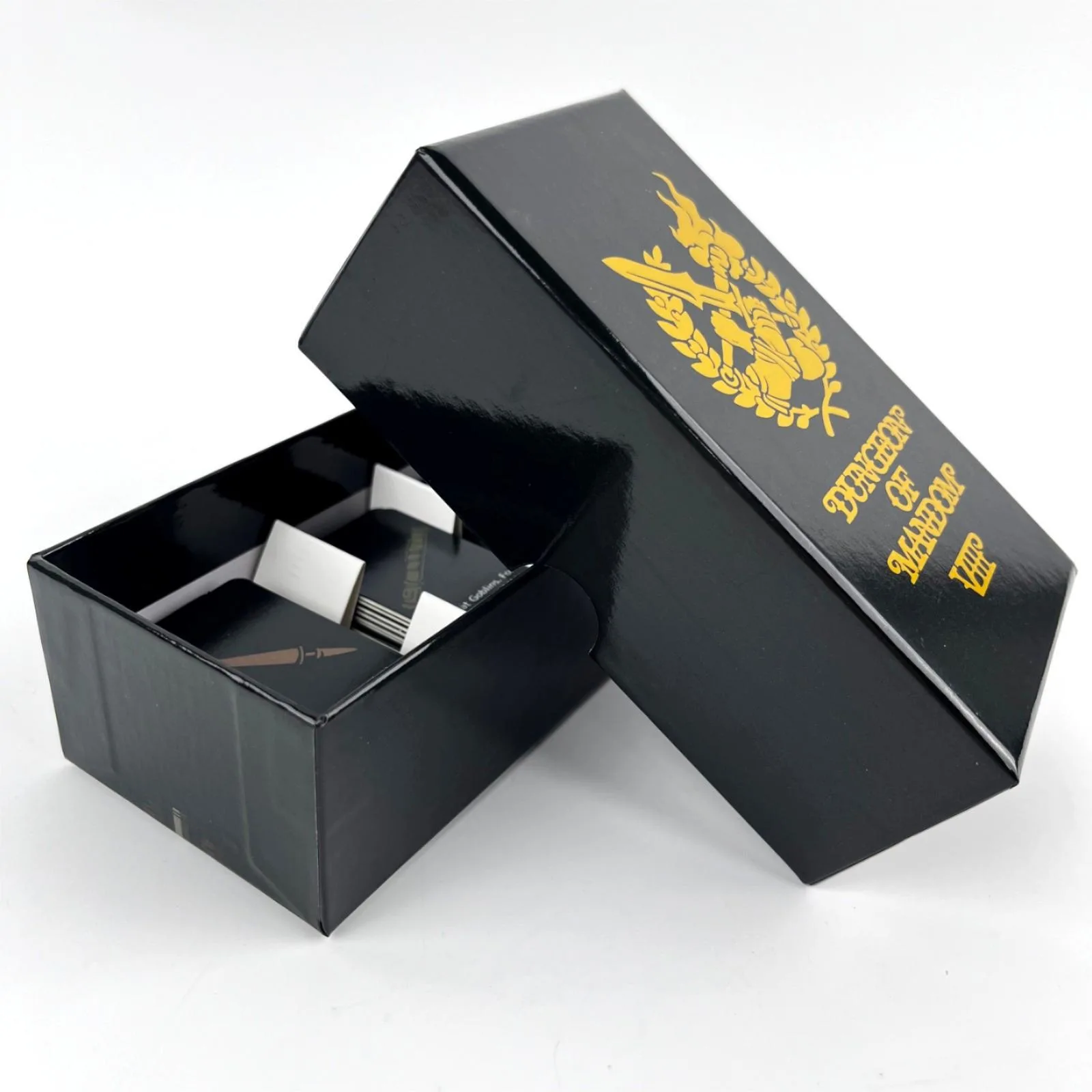 DUNGEON OF MANDOM VIII Chinees en Engels Vrije tijd verzamelen van bordspellen