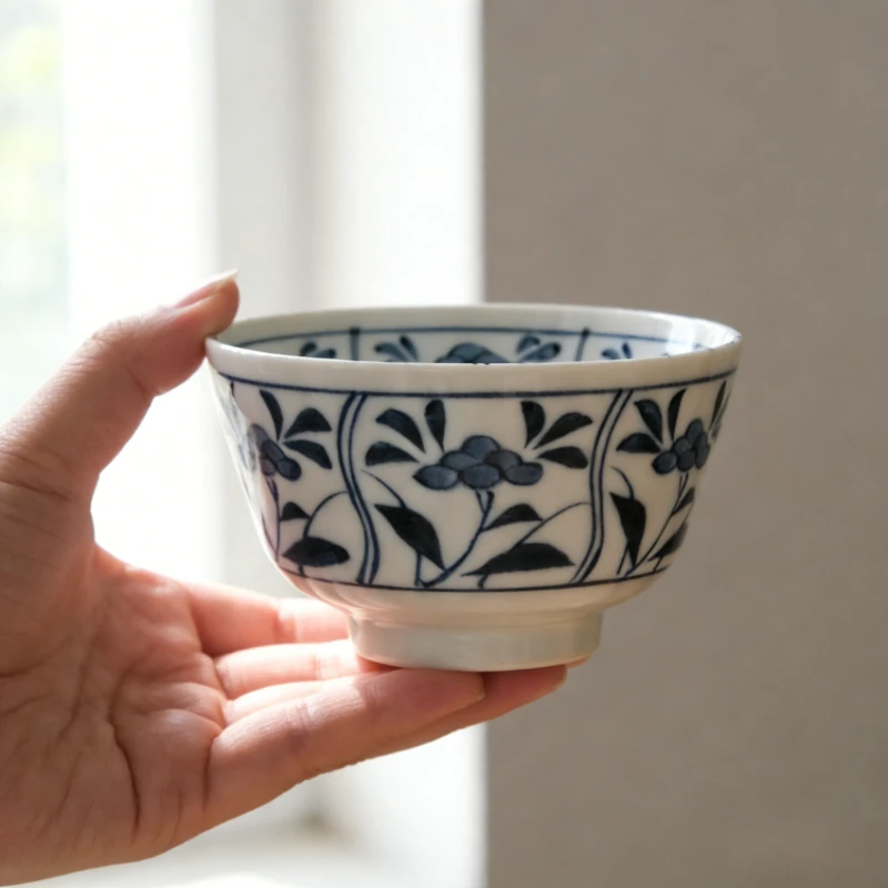 

Импортированная из Японии сине-белая маленькая керамическая миска для риса, домашняя миска для каши с прямым корпусом, миска для супа, керамическая миска с защитой от ожогов