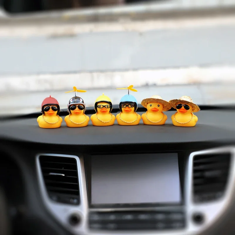 Pato bonito de goma, adornos para coche de juguete, pato amarillo, decoraciones para salpicadero de coche, gafas geniales, pato con hélice, casco,