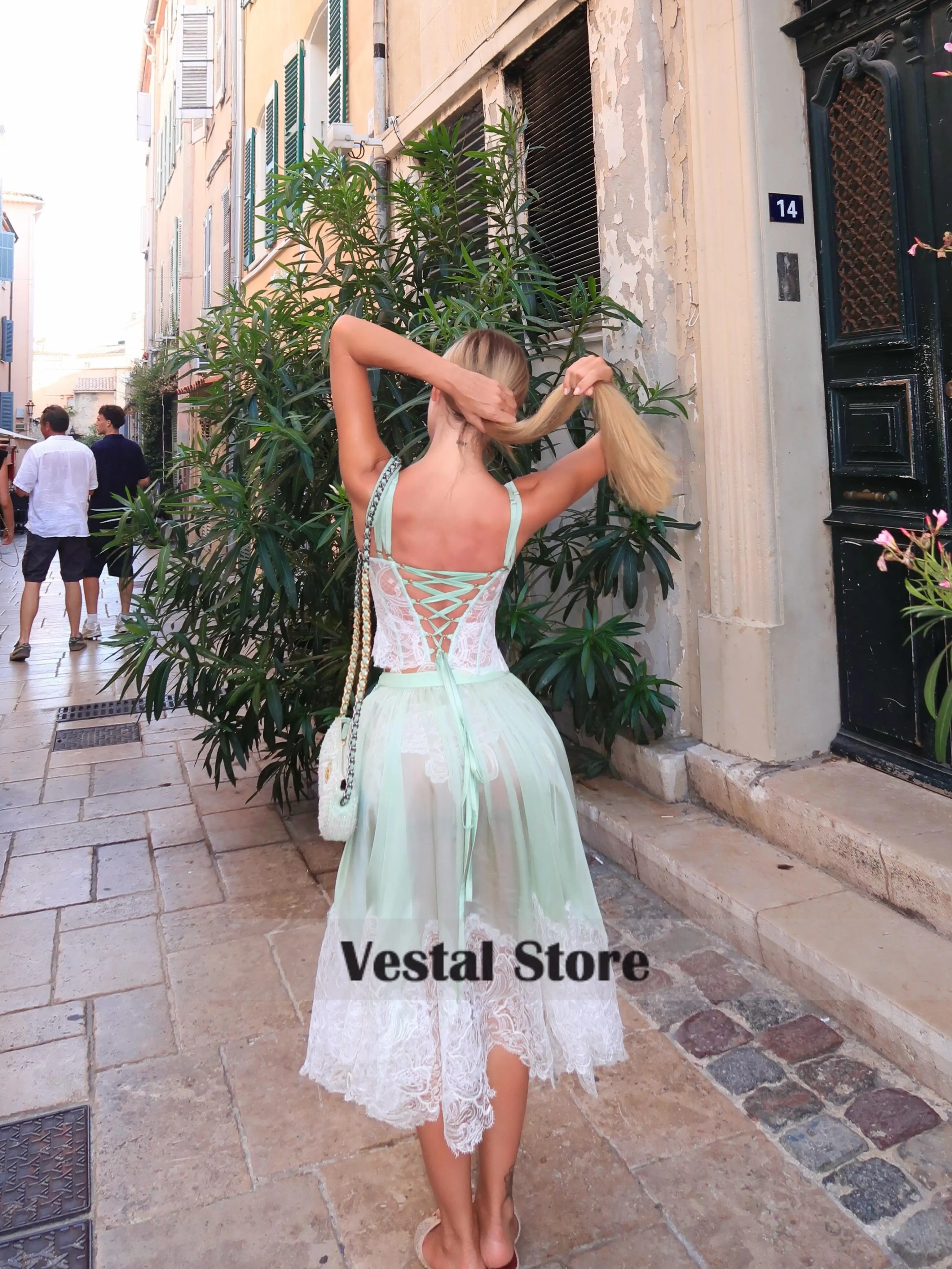 Vestal Lace Evening Dress Cors - đánh giá và giá Midi Dress