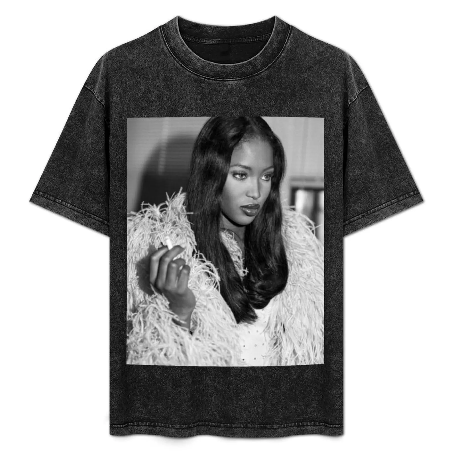 

Naomi Campbell : Diva T-Shirt Holiday All Match T-Shirt