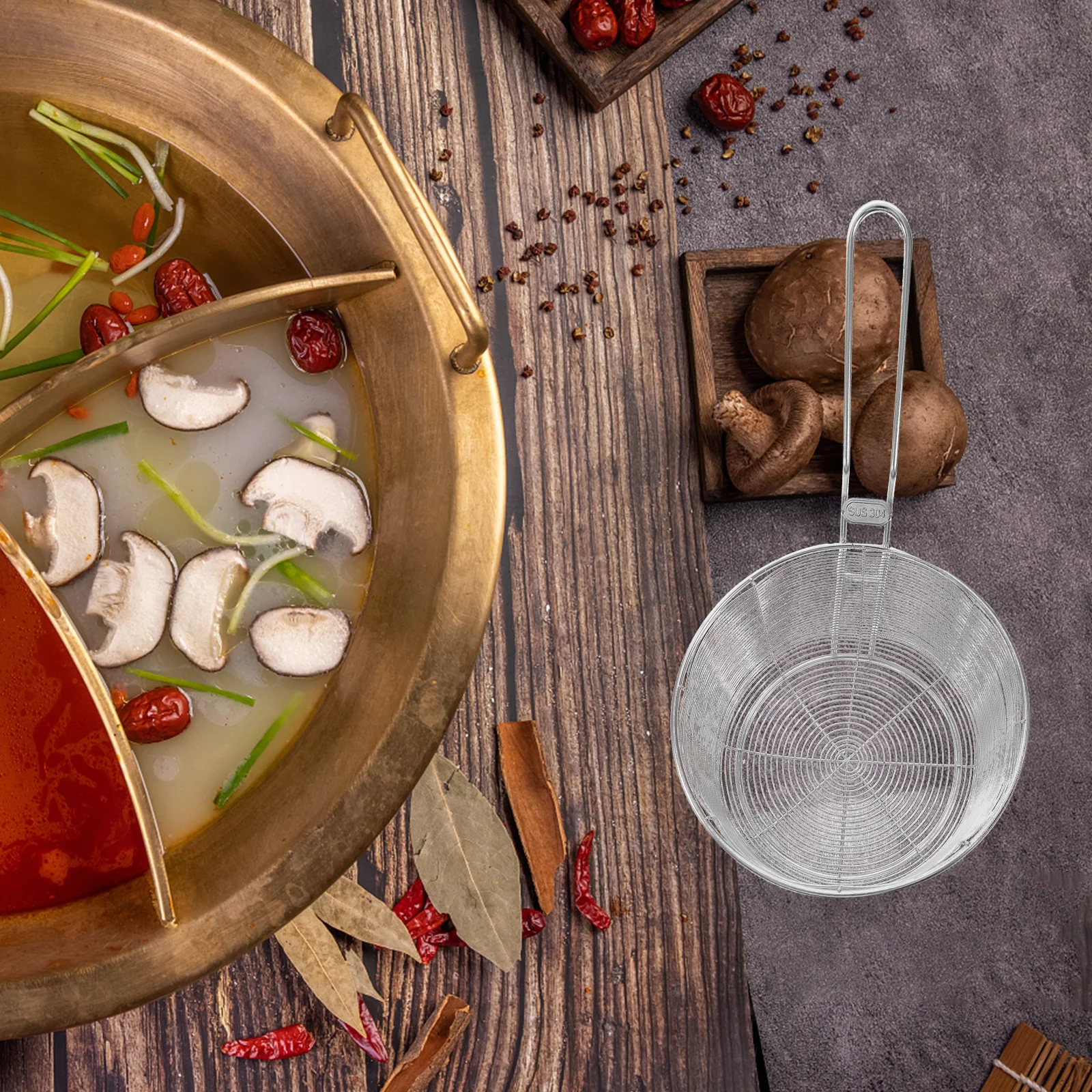 

Stainless Steel Mesh Pasta Basket Kitchen Strainer Basket for Frying Food Filtering Oil Colander Noodle Strainer Kitchen