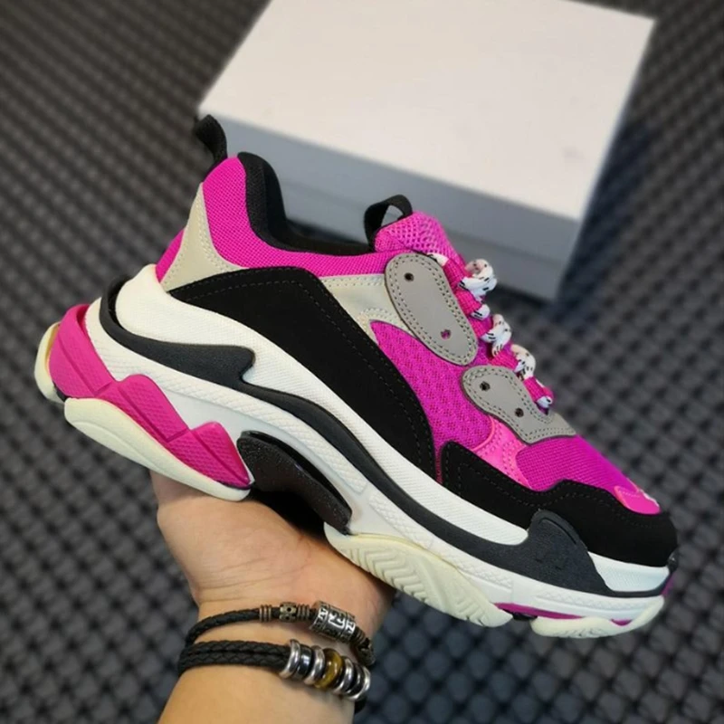 Triple S أحذية مصممين الرجال الفاخرة حذاء رياضة النساء الجلود حذاء كاجوال منخفض أعلى الدانتيل يصل أحذية رياضية مسطحة مع نعل واضح