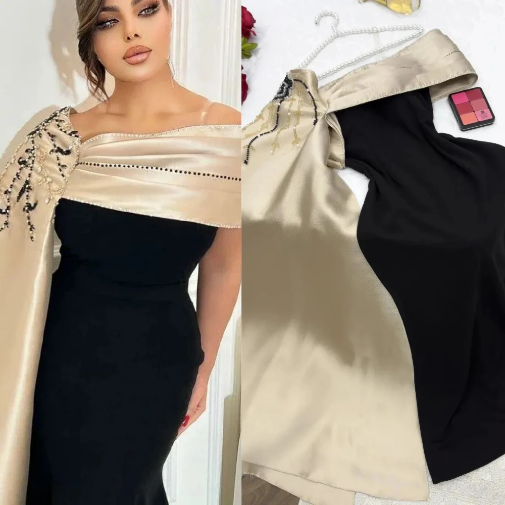 Vestido de ocasión a medida con hombros descubiertos y vaina de cumpleaños con cuentas de Jersey personalizado
