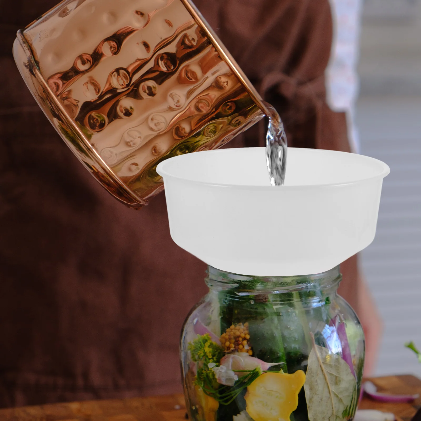 

Large Capacity Funnel Wide Mouth Heavy Wall Plastic Funnel for Kitchen Filling Bottles Canning Funnels for Kitchen Use