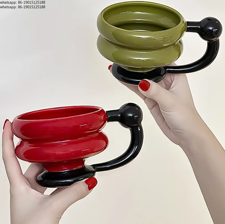 

Премиальная кружка для дома, большая емкость, креативная керамическая чашка для завтрака, чашка для воды, с ложкой, новая модель для женщин.