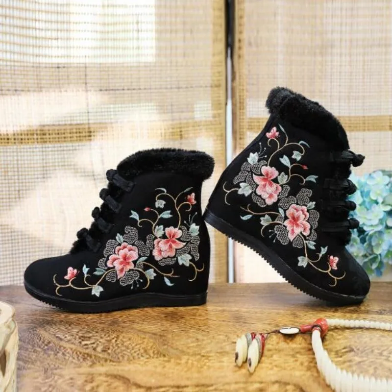 Fur Lined Flower Embroidered Women Ankle Boots Internal Height Increased Vintage Short Booties for Ladies Winter Warm Dress Shoe