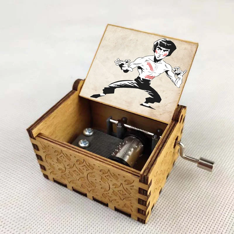 New Design China kung fu star Cartoon Vintage Mechanical Wooden Music Box Wood Crafts new year gift Kids toy Birthday Gifts