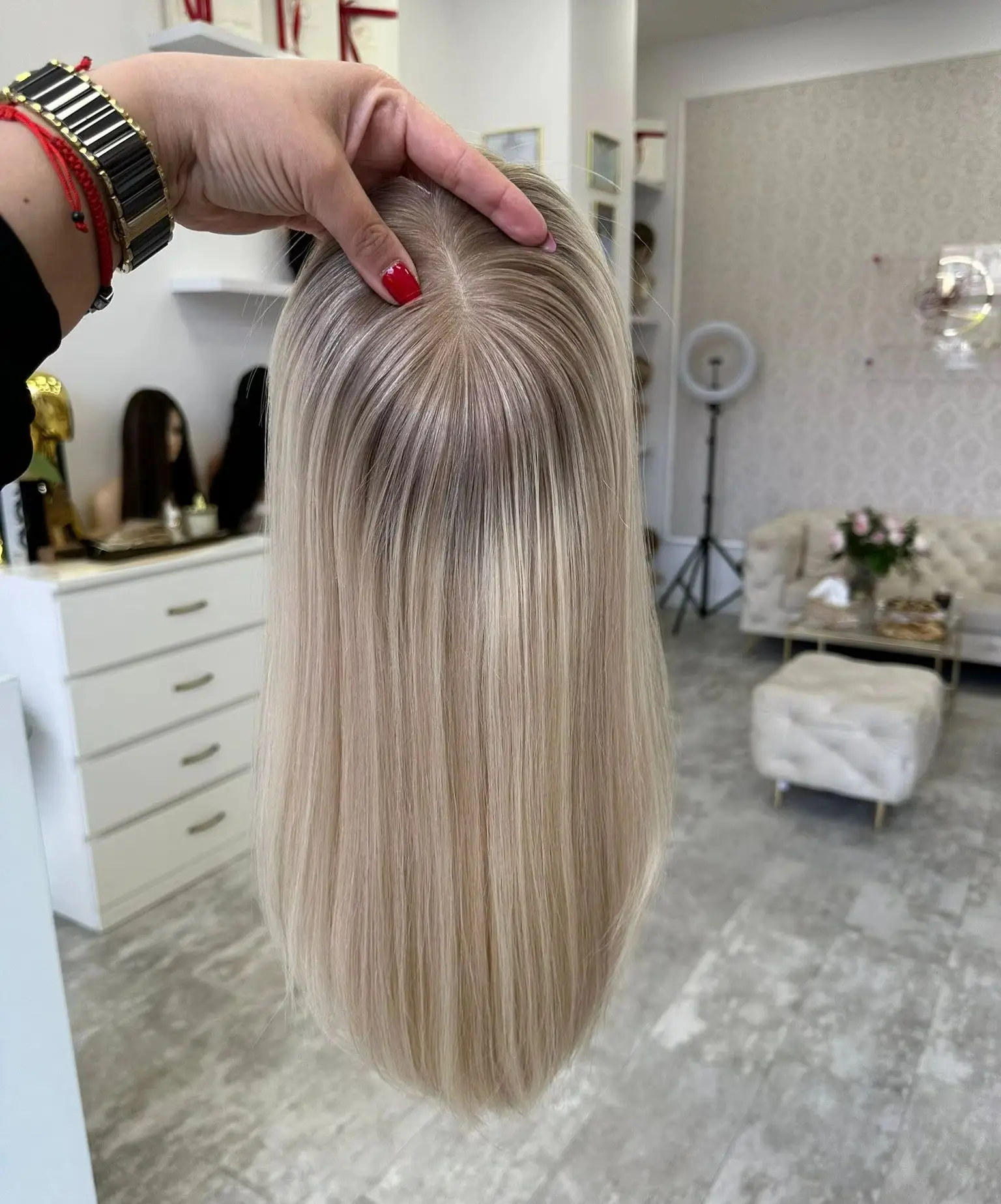 Ombre Icy Paltinum Blonde Synthetic Lace Front Wig with Roots Short Straight Bob Original Factory Cheap Wigs On Clearance Sale