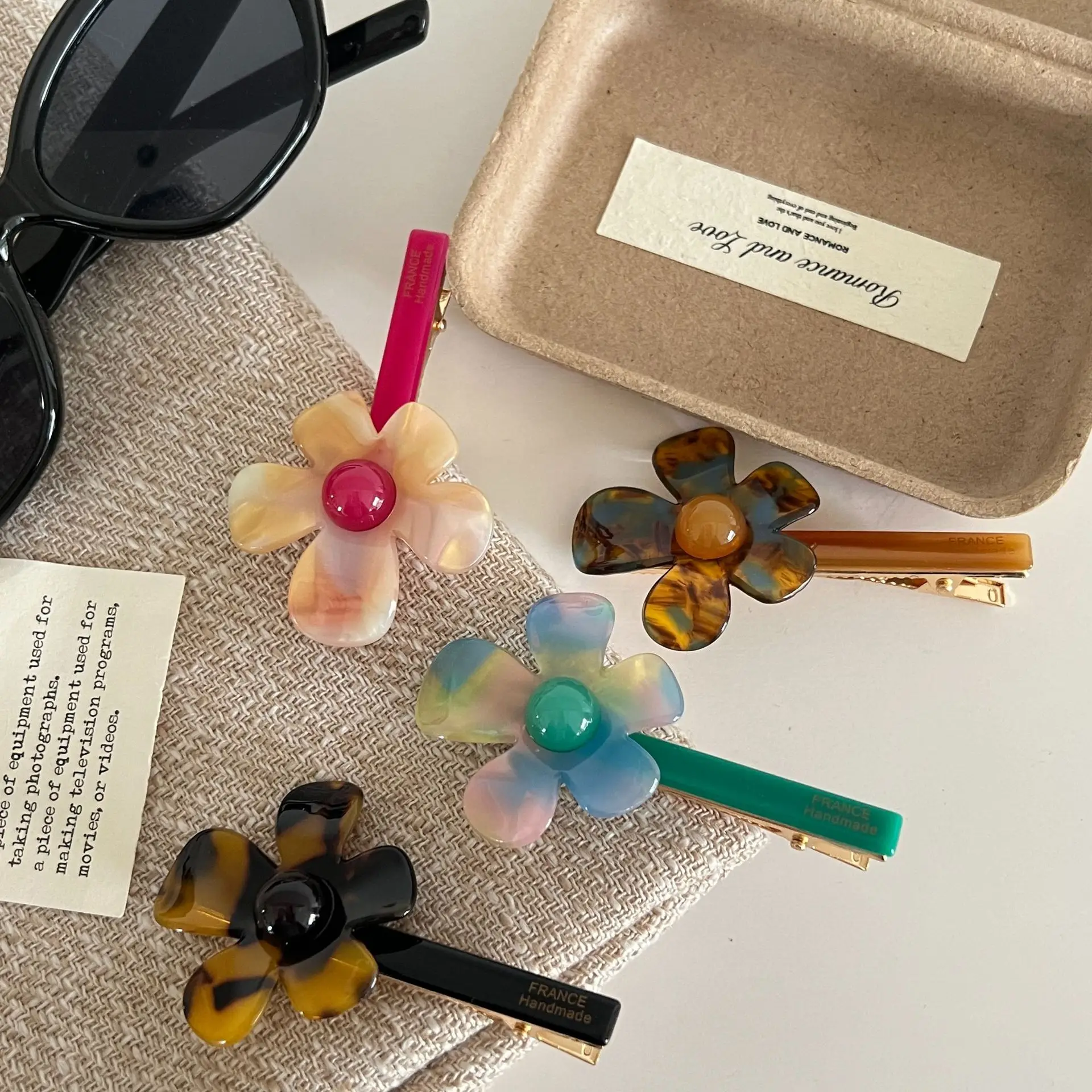 

Women's Hair Clips Korean Flowers Sweet Cute Retro Gentle Barrette Headwear High-quality Acetic Acid Hair Accessories For Girl